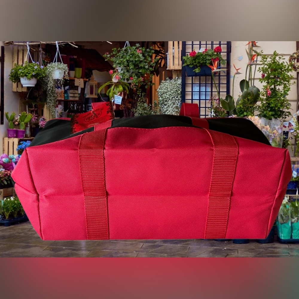 Trader Joe’s Reusable Insulated Bag (Extra Large Capacity- 7 Gallons) NWT - Picture 10 of 11